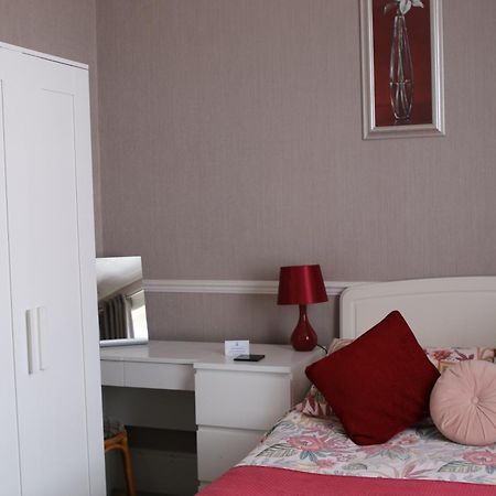 สปริง การ์เด้น บีแอนด์บี Hotel กอสปอร์ต ภายนอก รูปภาพ